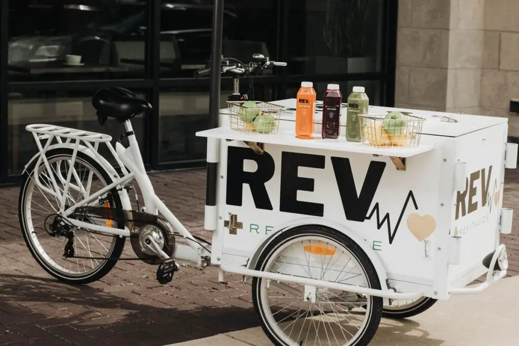 rev revitalized juice bar pop up cart new brick and mortar coming to grand rapids